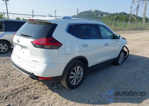 2017 Nissan Rogue Sv z USA, uszkodzony, nr VIN KNMAT2MV3HP606652